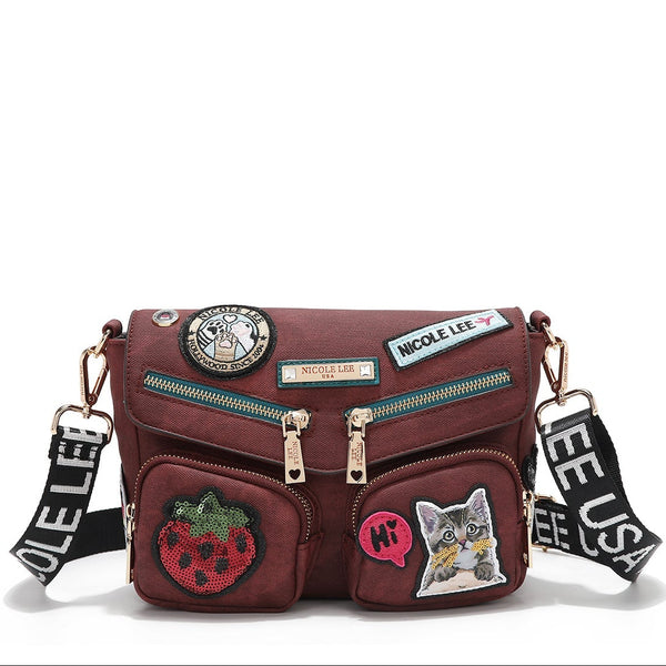 BOLSO CRUZADO CON SOLAPA Y MÚLTIPLES PARCHES (ROJO)